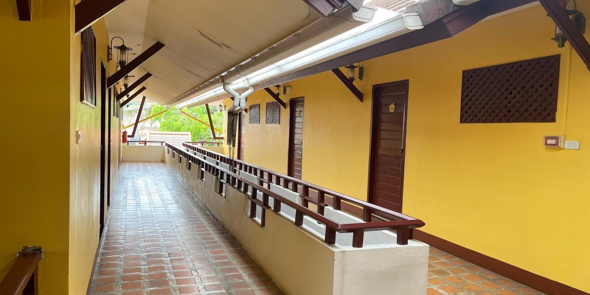 Yellow Tique Hotel Lampang Kültér fotó